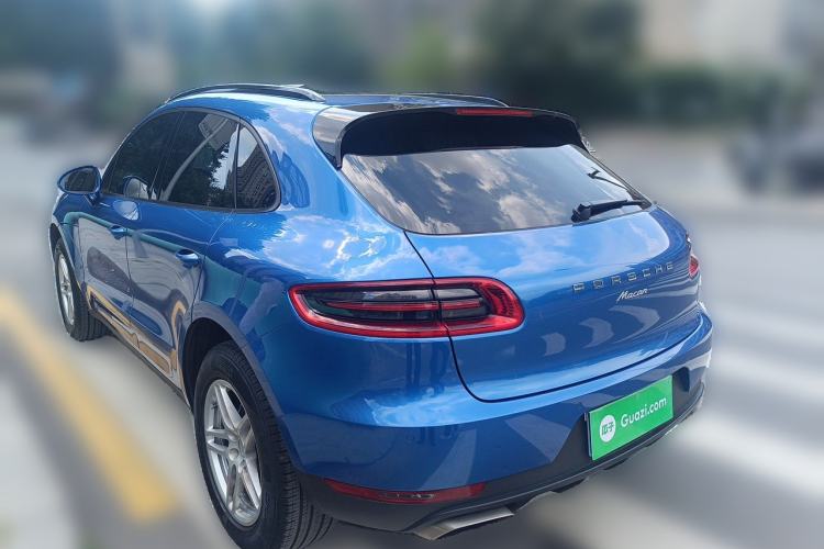 Used Porsche Macan 2017 Macan 2.0T Rear Left 45 Deg