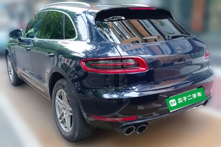 Used Porsche Macan 2017 Macan 2.0T Rear Left 45 Deg
