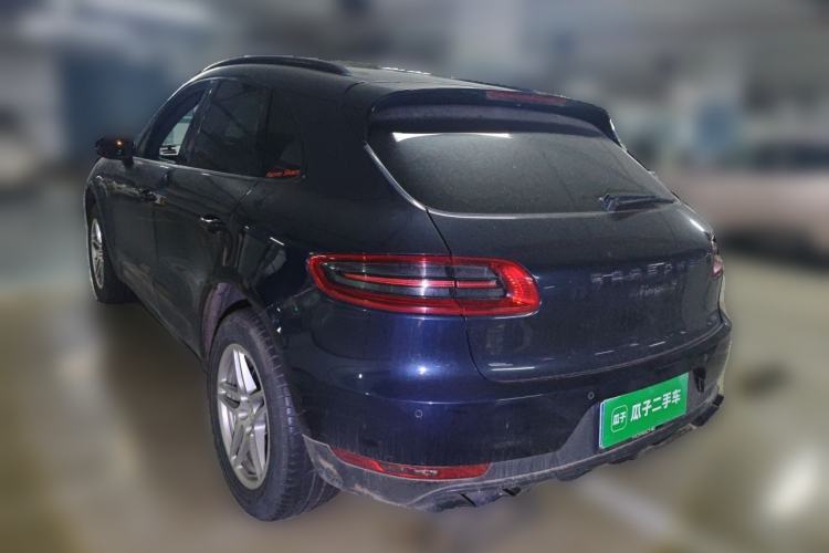 Used Porsche Macan 2017 Macan 2.0T Rear Left 45 Deg