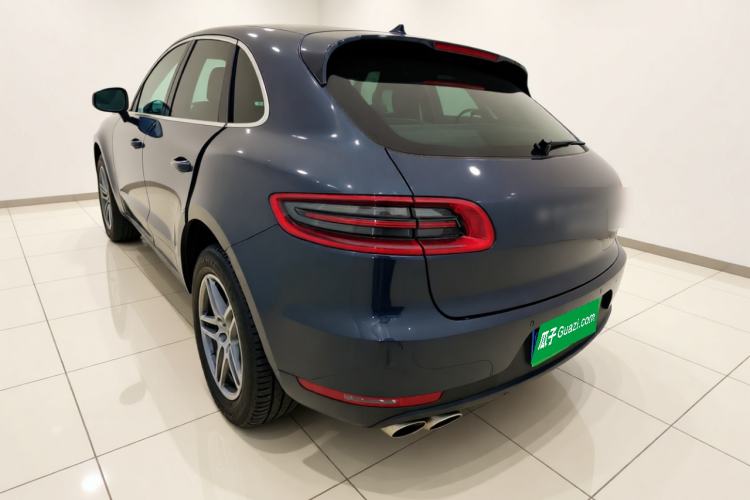 Used Porsche Macan 2017 Macan S 3.0T Rear Left 45 Deg