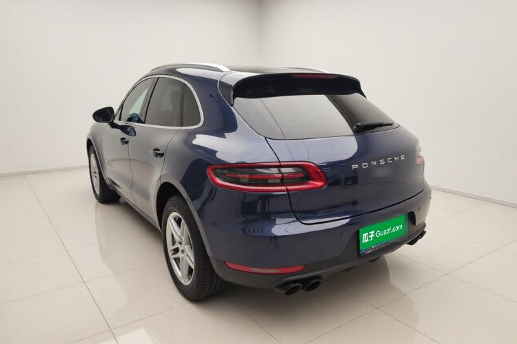 Used Porsche Macan 2017 Macan 2.0T Rear Left 45 Deg