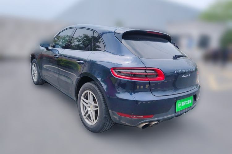 Used Porsche Macan 2017 Macan S 3.0T Rear Left 45 Deg