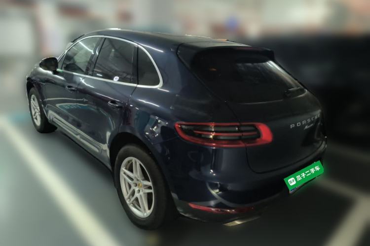 Used Porsche Macan 2017 Macan 2.0T Rear Left 45 Deg