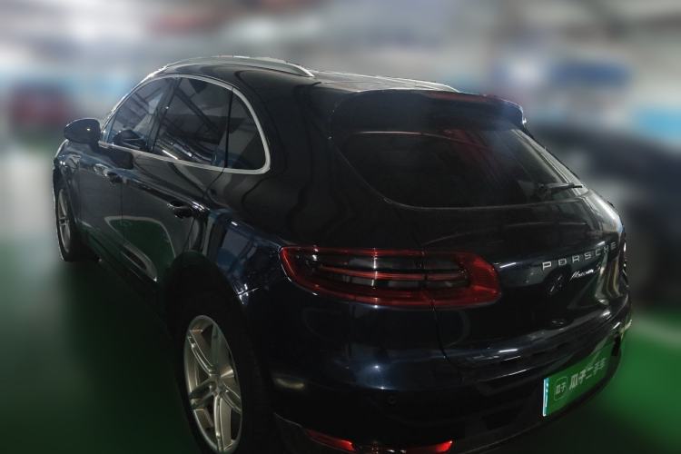 Used Porsche Macan 2017 Macan S 3.0T Rear Left 45 Deg