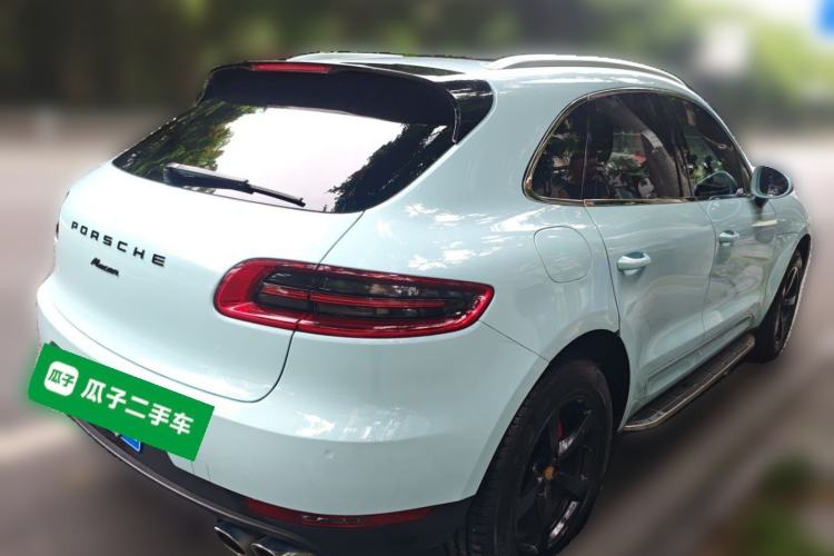 Used Porsche Macan 2017 Macan 2.0T Rear Right 45 Deg