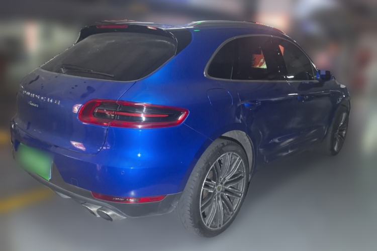 Used Porsche Macan 2017 Macan S 3.0T Rear Right 45 Deg