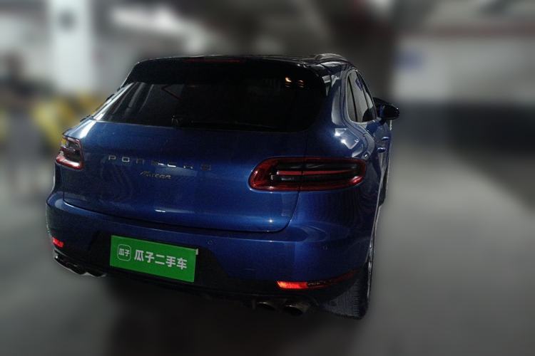Used Porsche Macan 2017 Macan 2.0T Rear Right 45 Deg