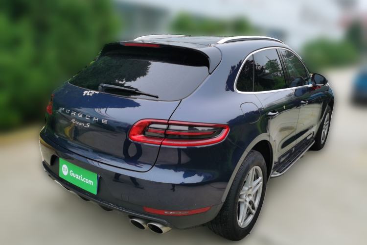 Used Porsche Macan 2017 Macan S 3.0T Rear Right 45 Deg