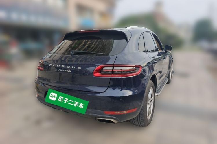 Used Porsche Macan 2017 Macan 2.0T Rear Right 45 Deg