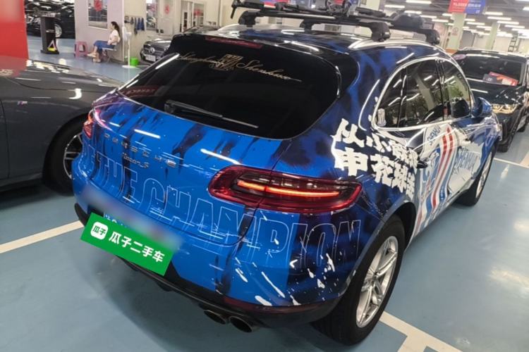 Used Porsche Macan 2017 Macan S 3.0T Rear Right 45 Deg