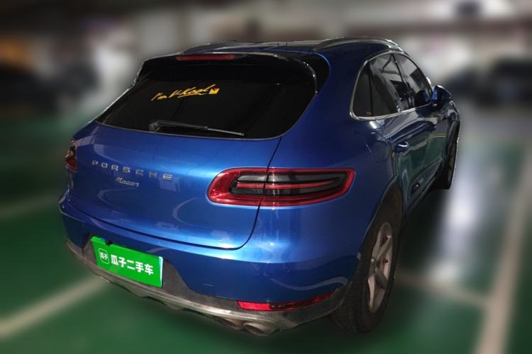 Used Porsche Macan 2017 Macan 2.0T Rear Right 45 Deg