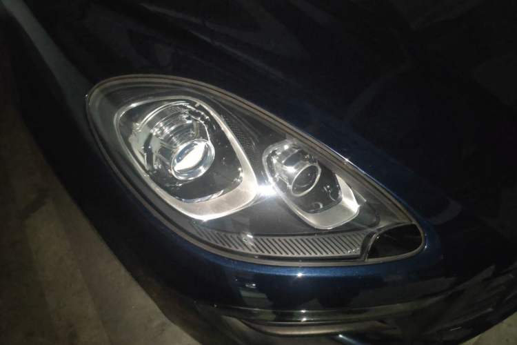 Used Porsche Macan 2017 Macan 2.0T Right Front Headlight