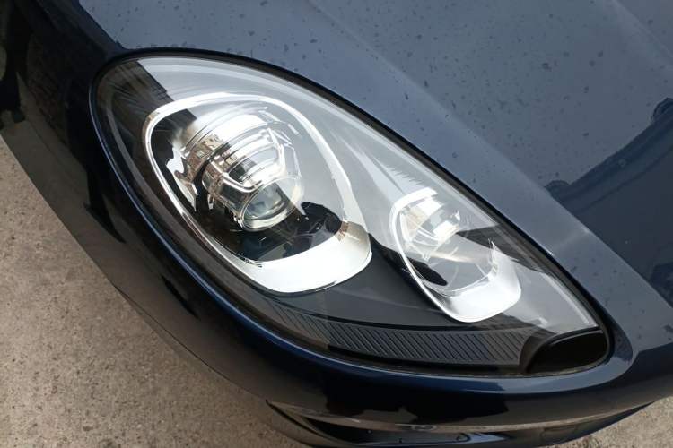 Used Porsche Macan 2017 Macan 2.0T Right Front Headlight