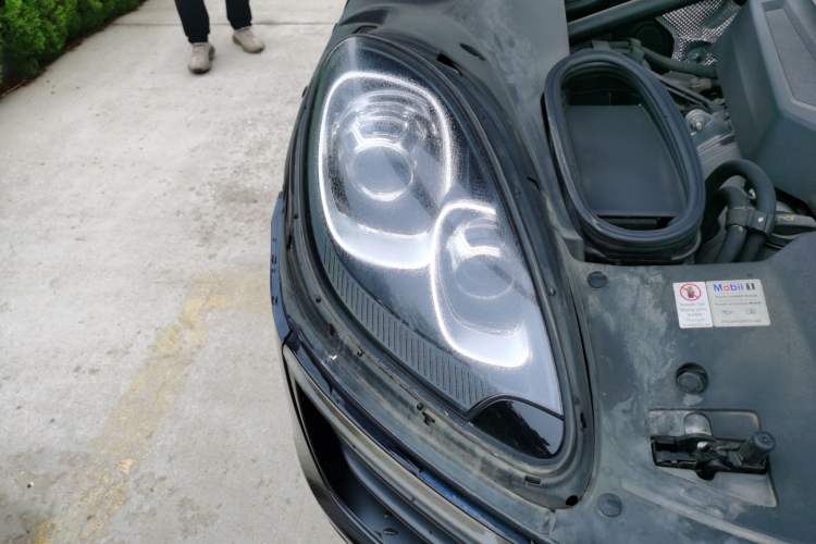 Used Porsche Macan 2017 Macan S 3.0T Right Front Headlight