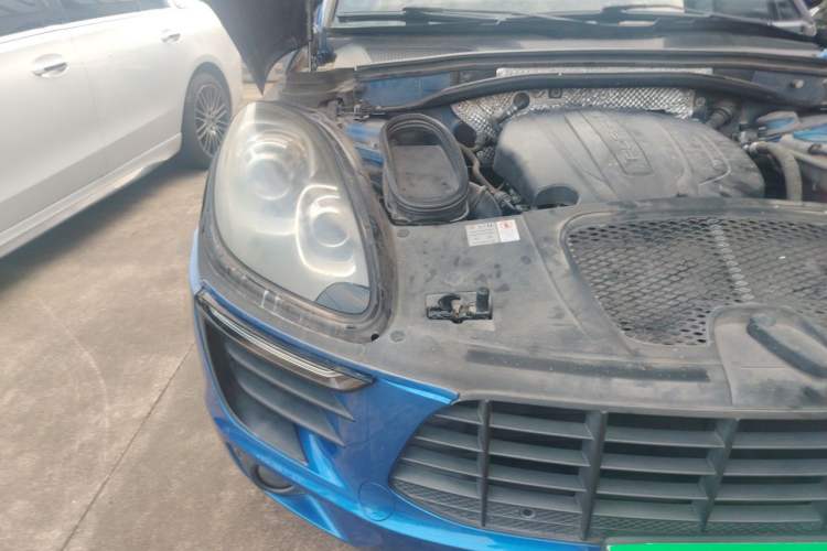 Used Porsche Macan 2017 Macan 2.0T Right Front Headlight