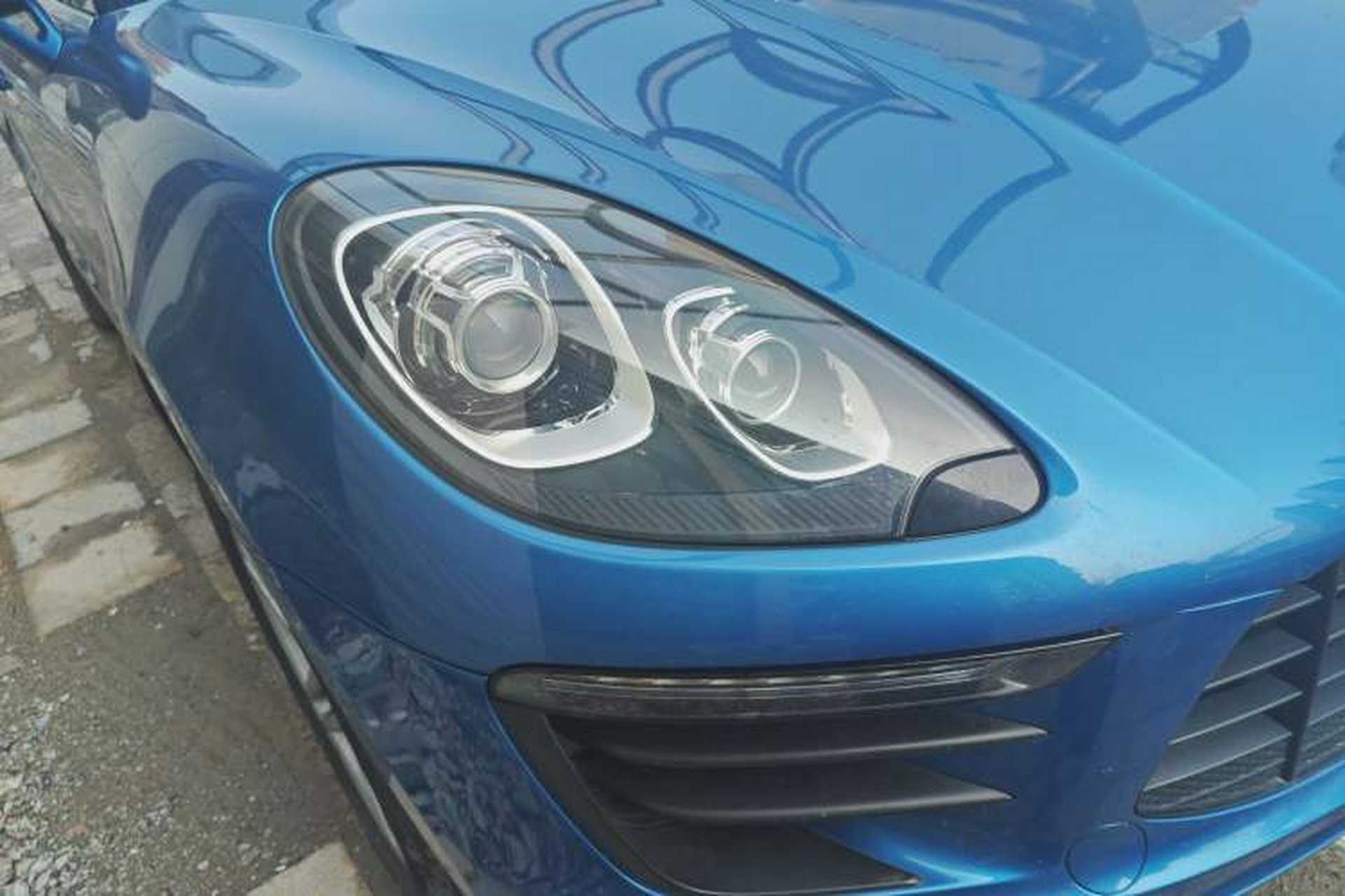 Used Porsche Macan 2017 Macan 2.0T Right Front Headlight