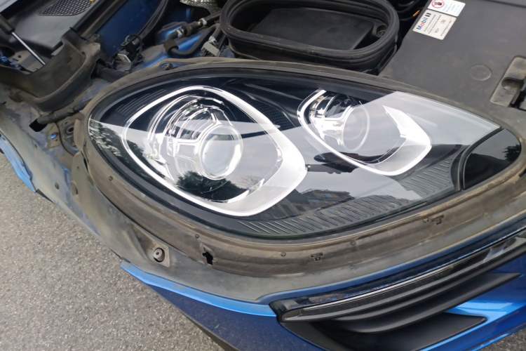 Used Porsche Macan 2017 Macan 2.0T Right Front Headlight