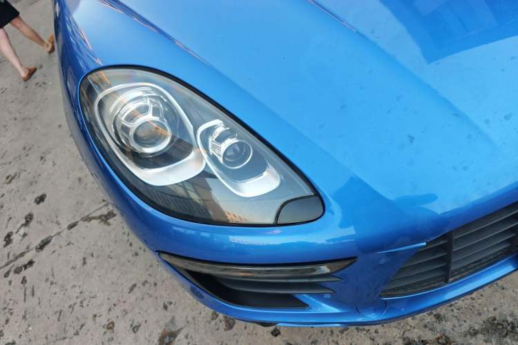Used Porsche Macan 2017 Macan 2.0T Right Front Headlight