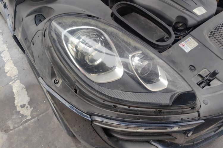 Used Porsche Macan 2017 Macan 2.0T Right Front Headlight