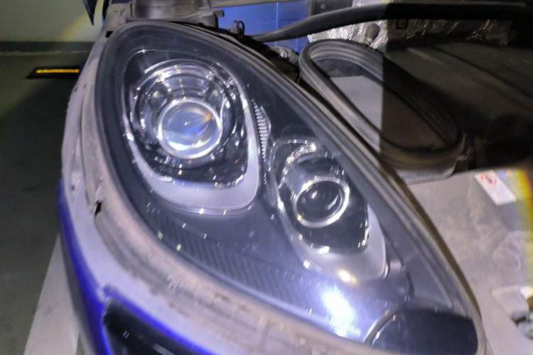Used Porsche Macan 2017 Macan 2.0T Right Front Headlight