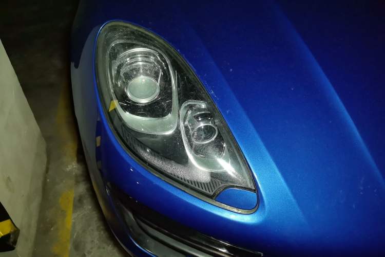 Used Porsche Macan 2017 Macan 2.0T Right Front Headlight