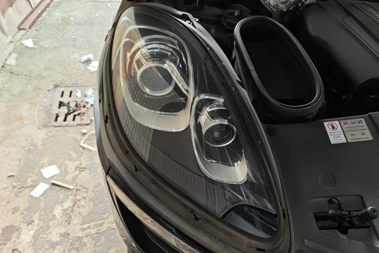 Used Porsche Macan 2017 Macan 2.0T Right Front Headlight