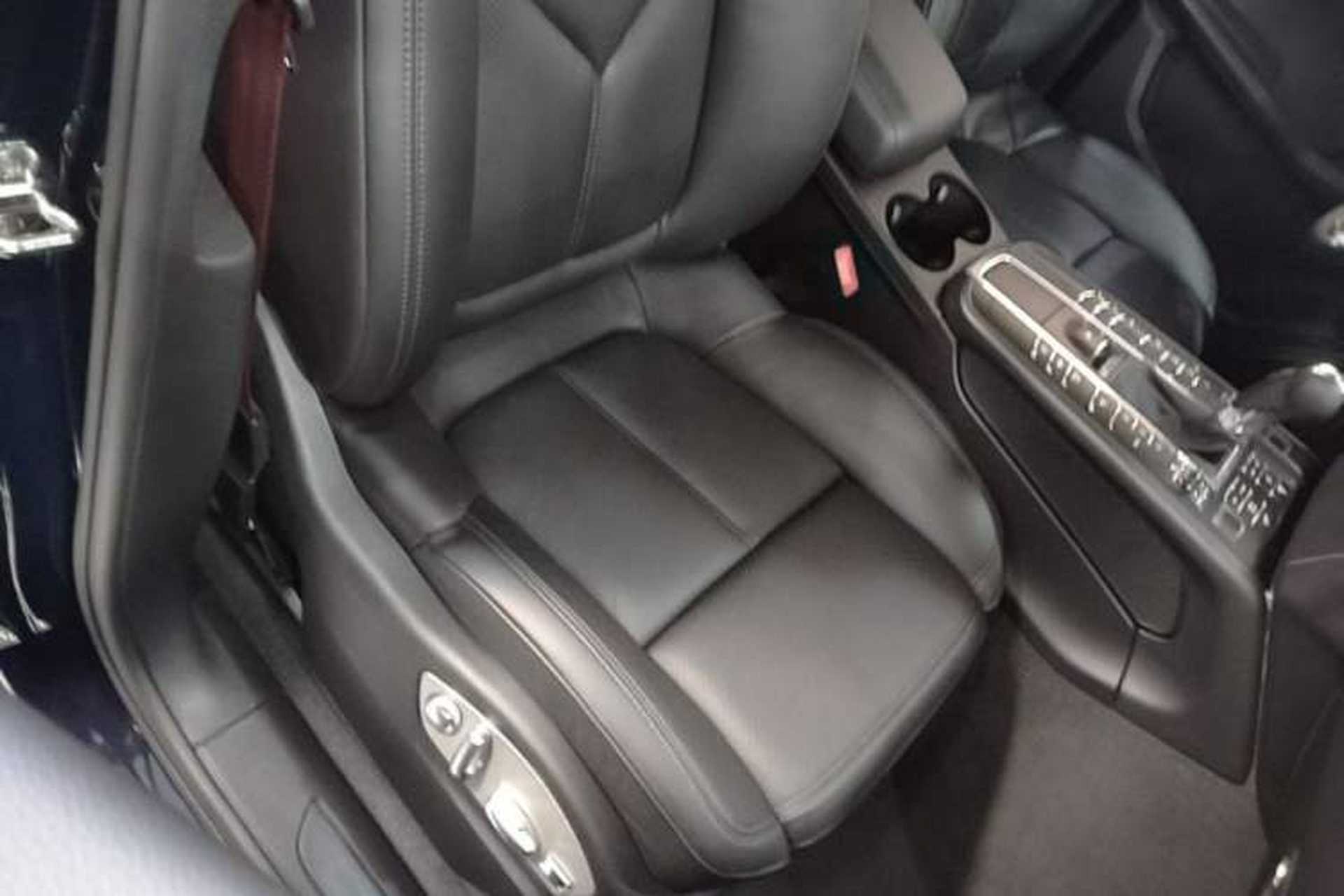 Used Porsche Macan 2017 Macan 2.0T Right Front Seat