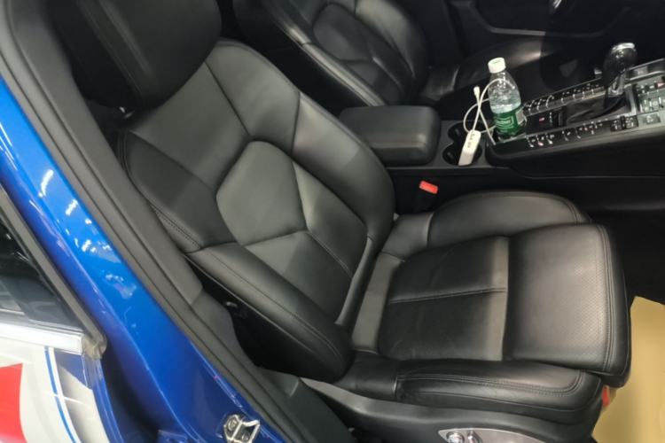 Used Porsche Macan 2017 Macan S 3.0T Right Front Seat