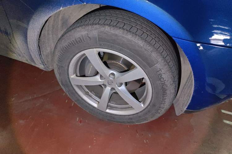 Used Porsche Macan 2017 Macan 2.0T Right Front Wheel Hub
