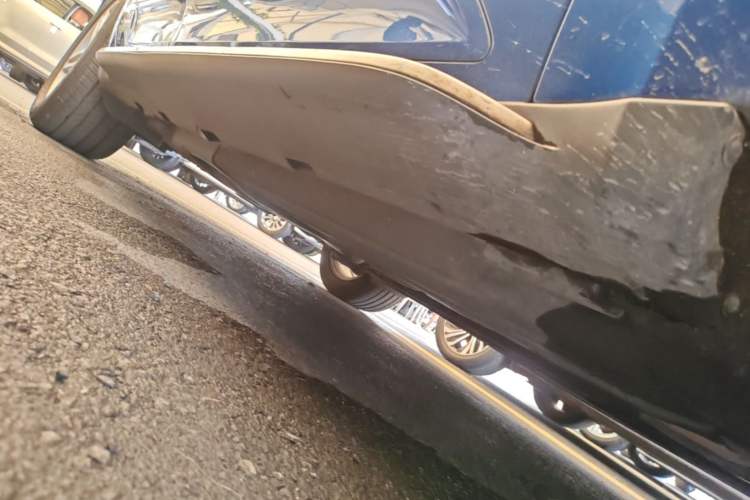 Used Porsche Macan 2017 Macan 2.0T Right Side Sill