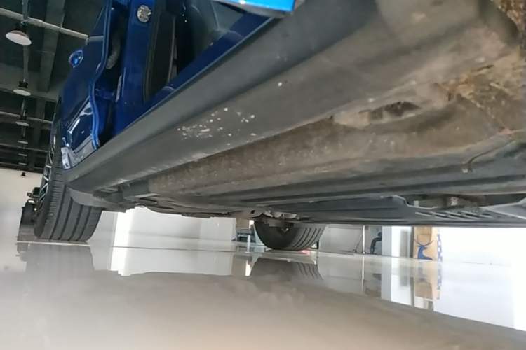 Used Porsche Macan 2017 Macan S 3.0T Right Side Sill