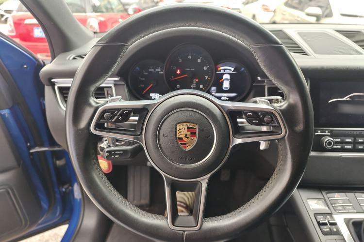 Used Porsche Macan 2017 Macan 2.0T Steering Wheel