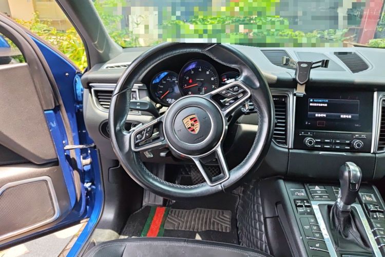 Used Porsche Macan 2017 Macan 2.0T Steering Wheel