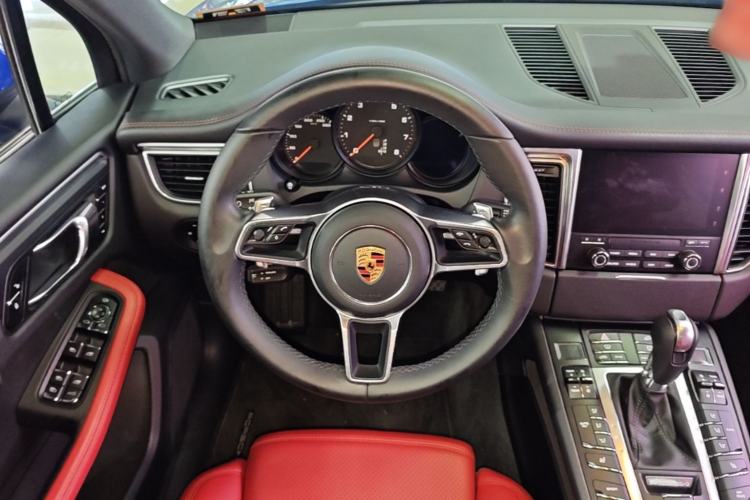 Used Porsche Macan 2017 Macan 2.0T Steering Wheel