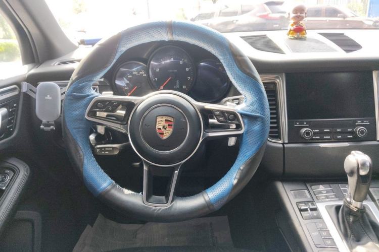 Used Porsche Macan 2017 Macan 2.0T Steering Wheel