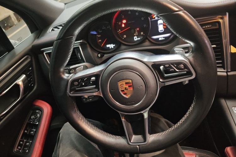 Used Porsche Macan 2017 Macan 2.0T Steering Wheel