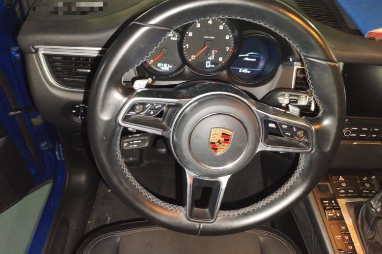 Used Porsche Macan 2017 Macan 2.0T Steering Wheel