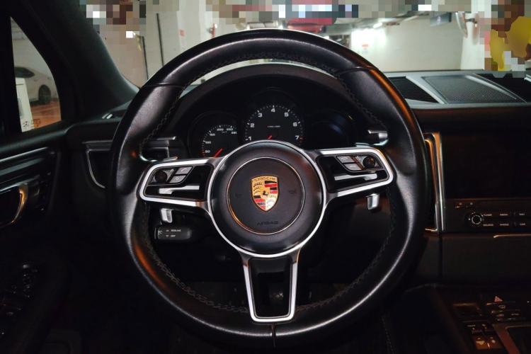 Used Porsche Macan 2017 Macan 2.0T Steering Wheel