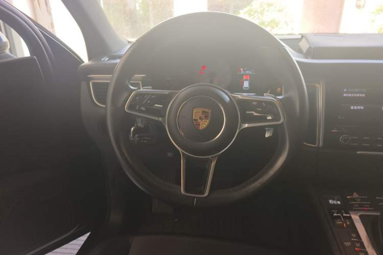Used Porsche Macan 2017 Macan S 3.0T Steering Wheel