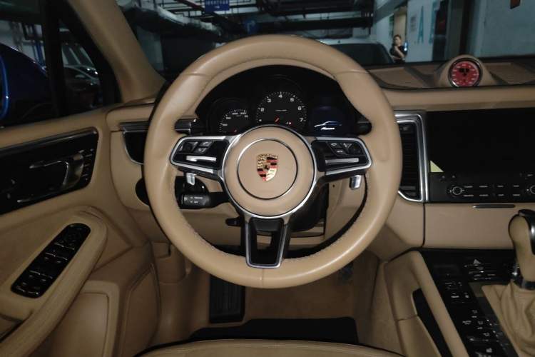 Used Porsche Macan 2017 Macan 2.0T Steering Wheel