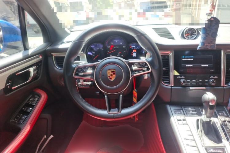 Used Porsche Macan 2017 Macan GTS 3.0T Steering Wheel
