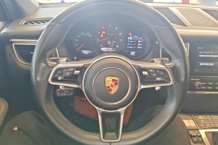 Used Porsche Macan 2017 Macan 2.0T Steering Wheel
