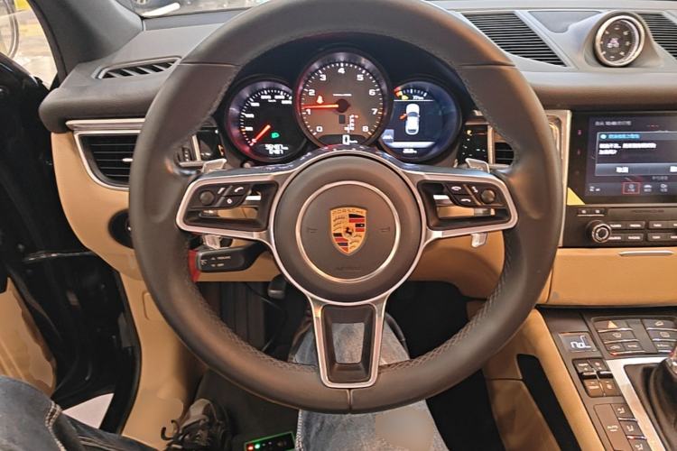 Used Porsche Macan 2017 Macan S 3.0T Steering Wheel