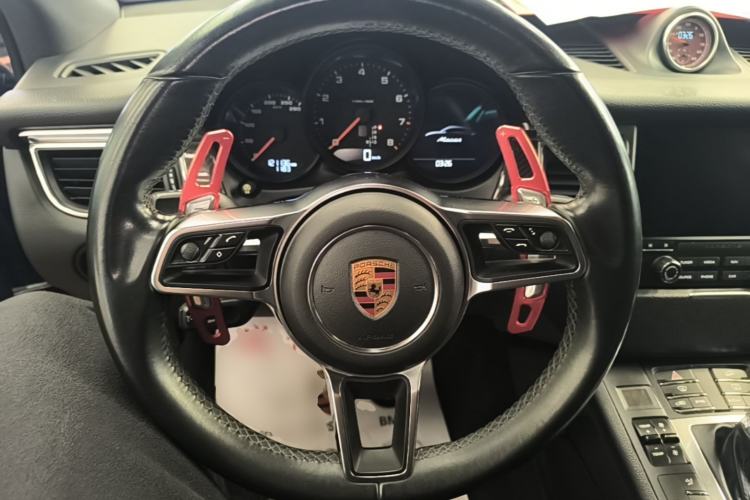 Used Porsche Macan 2017 Macan 2.0T Steering Wheel