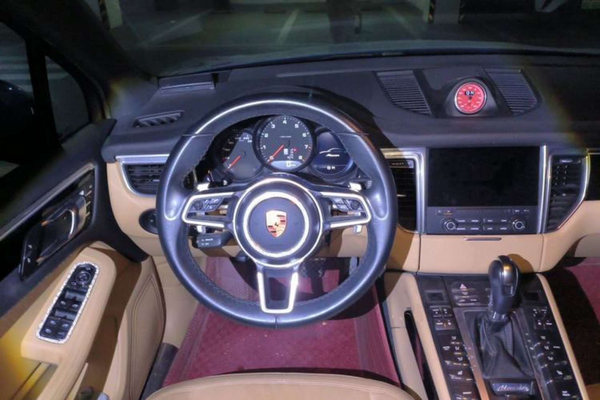 Used Porsche Macan 2017 Macan 2.0T Steering Wheel