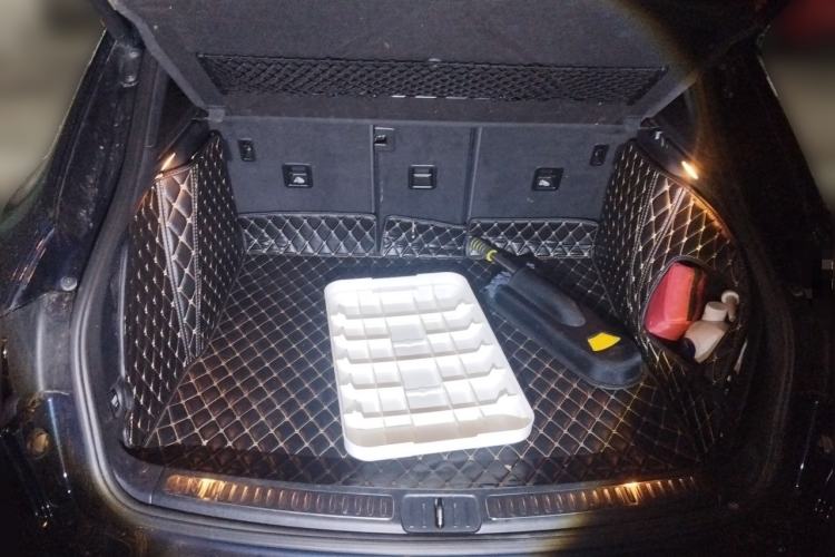 Used Porsche Macan 2017 Macan 2.0T Trunk
