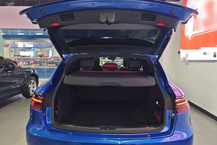 Used Porsche Macan 2017 Macan 2.0T Trunk