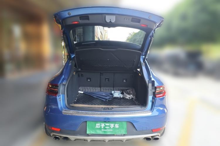 Used Porsche Macan 2017 Macan 2.0T Trunk