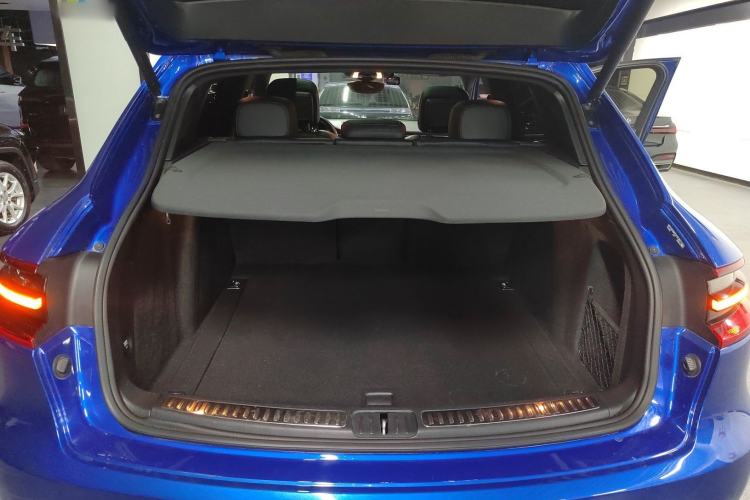 Used Porsche Macan 2017 Macan 2.0T Trunk