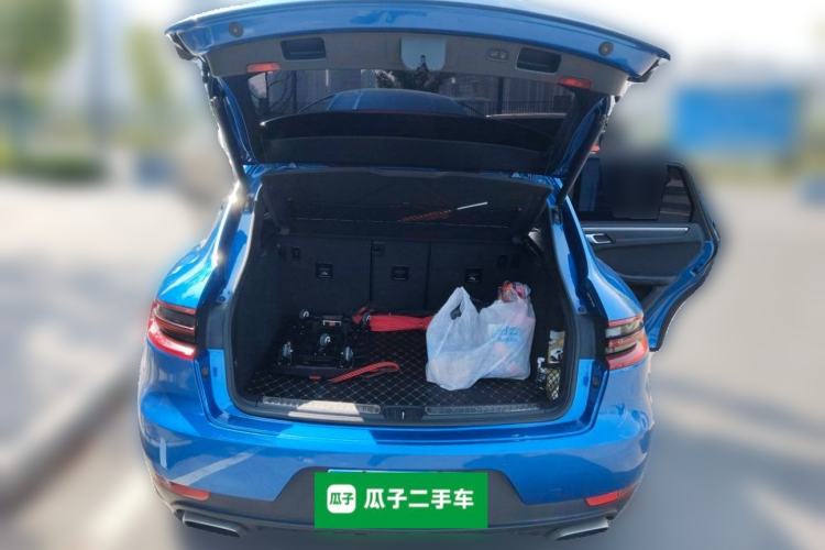 Used Porsche Macan 2017 Macan 2.0T Trunk